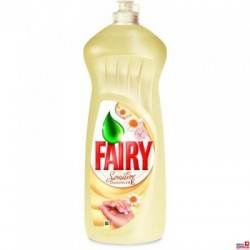 FAIRY Płyn do naczyń Sensitive Rumianek 900 ml 18530